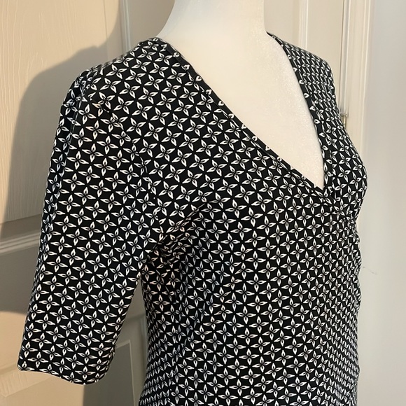 IZOD Black & White Cotton Blend Dress Size M - Picture 1 of 8